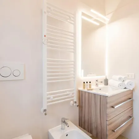 Bozzi Luxury شقة فندقية باري